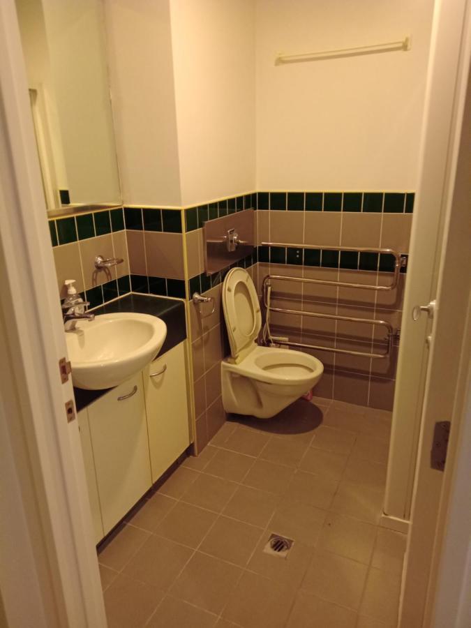Central One Bedroom Apartment โอ๊คแลนด์ ภายนอก รูปภาพ